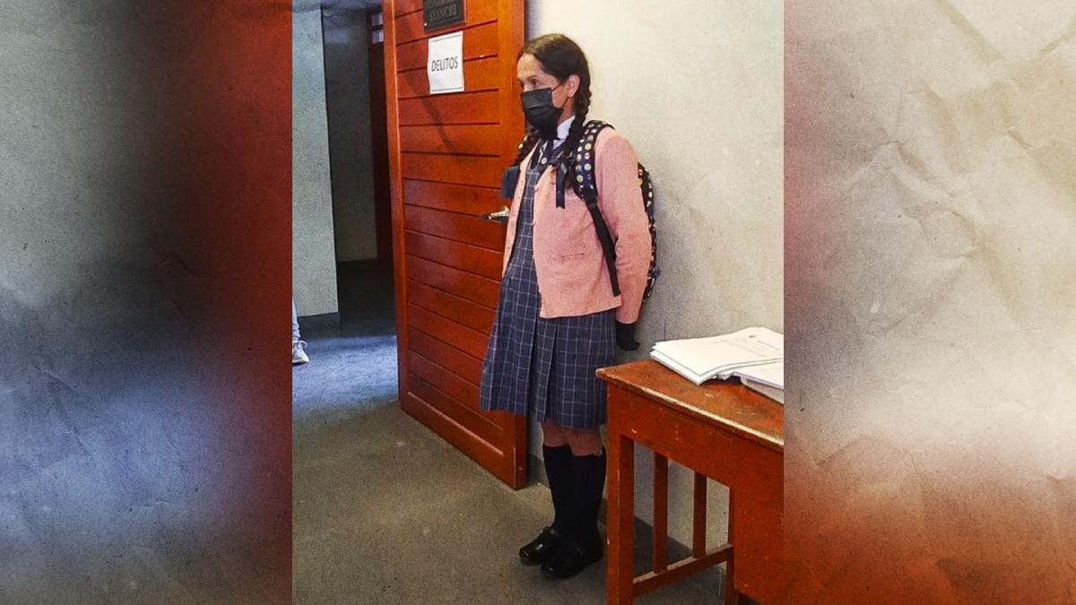 Acosador De Niñas En Perú Se Disfrazaba De Alumna Para Grabarlas En El Baño De La Escuela 