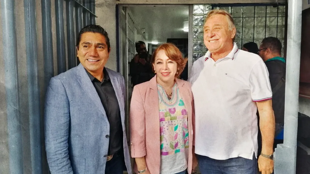 Desde Pachuca, Jorge Luis Preciado niega que Xóchitl Gálvez haya juntado las 150 mil firmas.