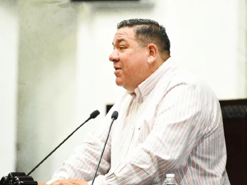 Miguel Ángel Martínez pide a perredistas seguir a la “izquierda” y sumarse a Morena en Hidalgo.