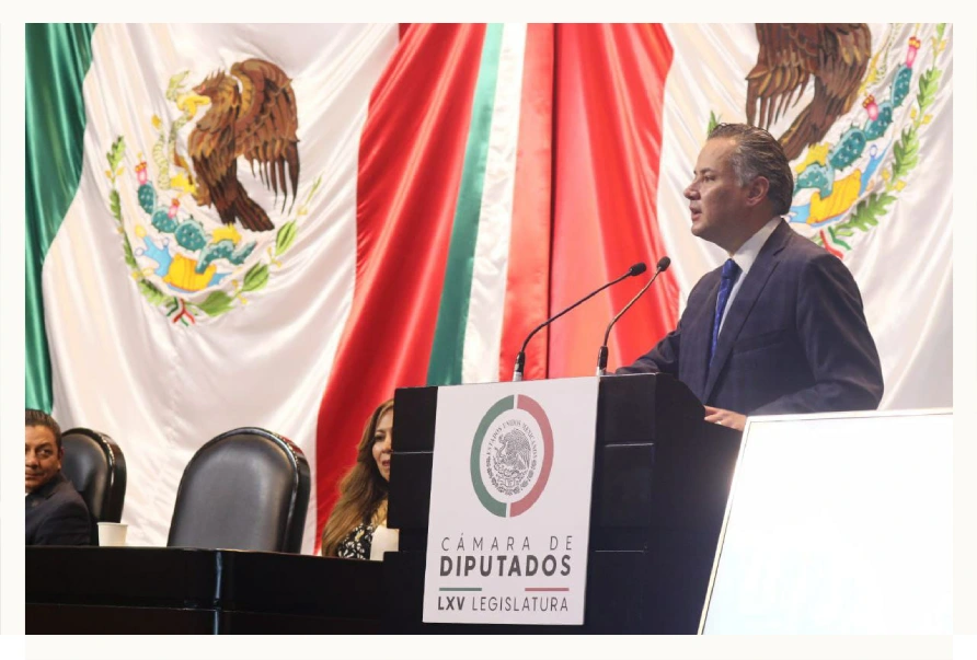 Santiago Nieto critica que UAEH agradezca favores en investigación contra Gerardo Sosa.
