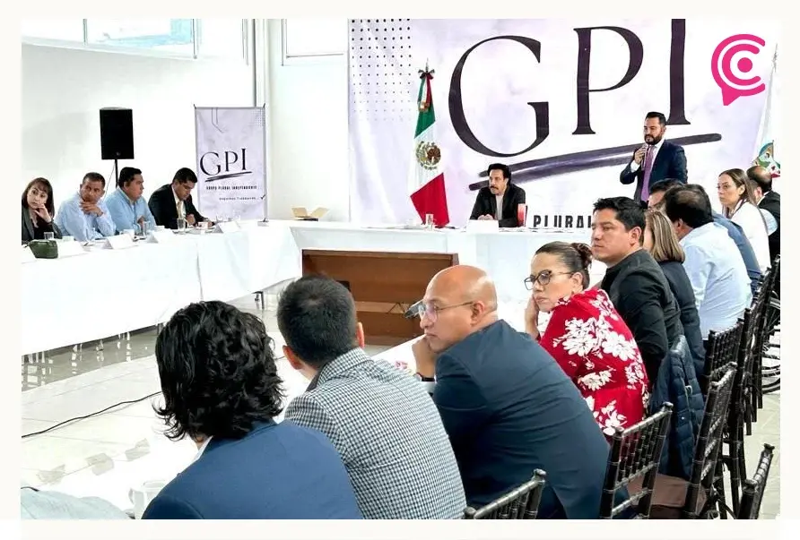 Con Omar Fayad a la cabeza, expriistas de Hidalgo conforman Grupo Plural Independiente.