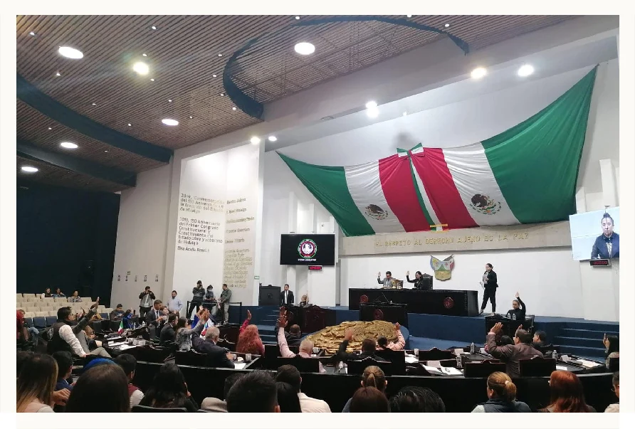 Aprueban reelección en ayuntamientos y diputaciones de Hidalgo.