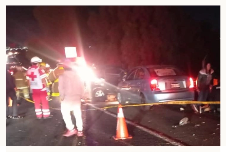 Accidente en autopista México-Pachuca.