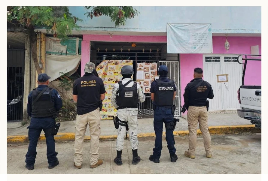 En cateos, detienen a narcomenudistas en dos municipios de la Huasteca de Hidalgo.