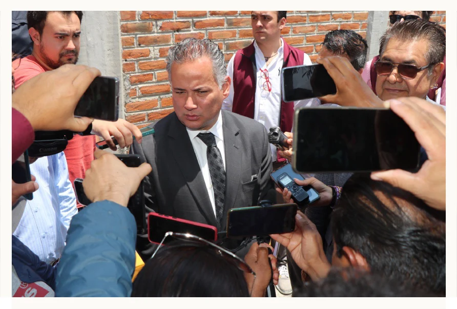 Santiago Nieto declarando sobre extorsiones en Tizayuca.