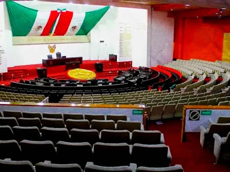 Amedrentan a diputada de Morena por obligar al Congreso a sesionar en Hidalgo
