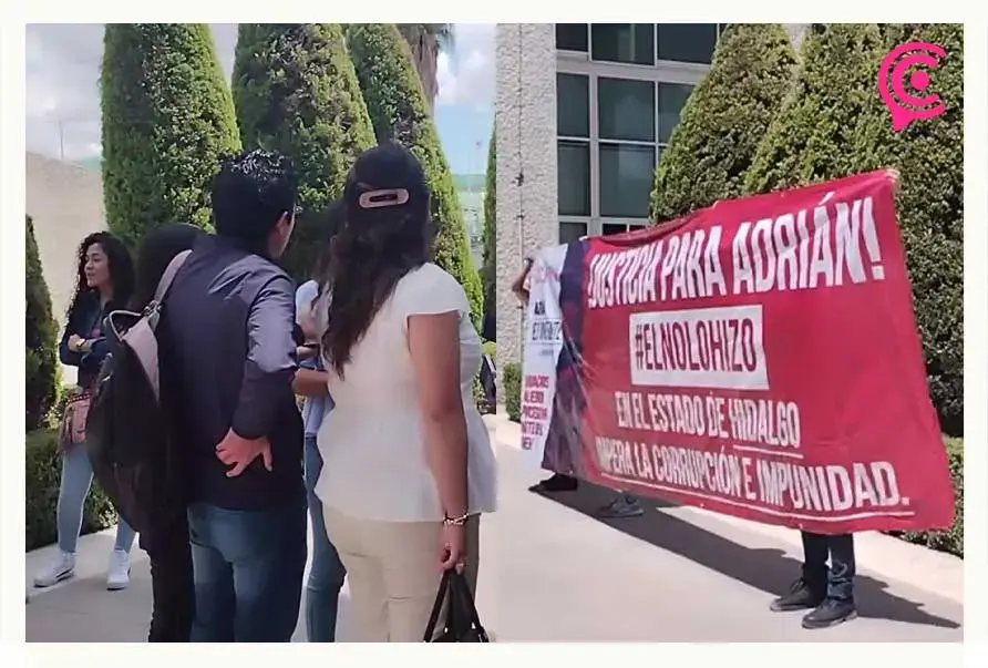 Familia protesta por “corrupción” en Poder Judicial de Hidalgo, por caso de abuso