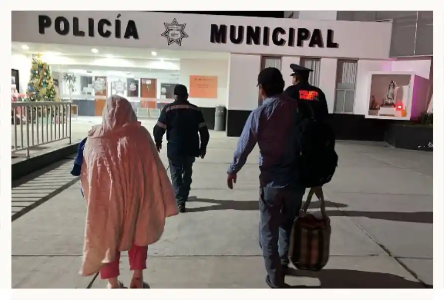 Mujer perdida en Michoacán es encontrada en la Central de Autobuses en Pachuca