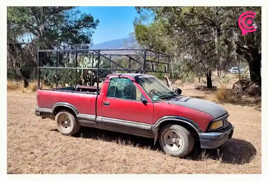 Camioneta involucrada en robo de ganado en Hidalgo.