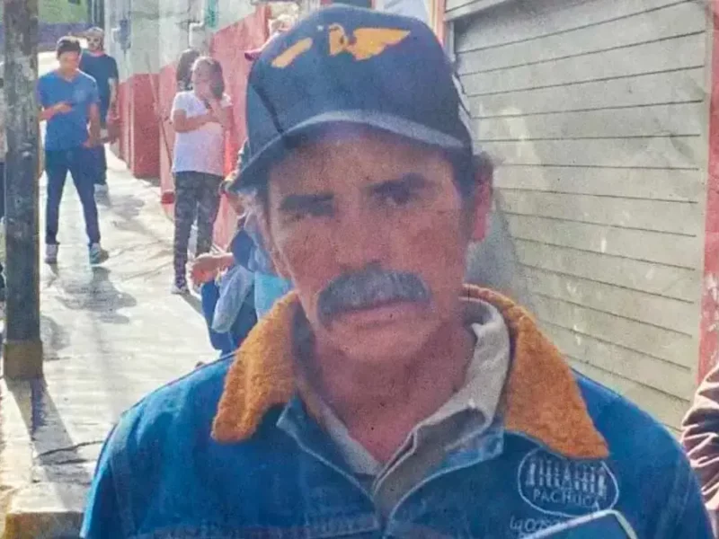 Trabajadores de la Secretaría de Obras Públicas de Pachuca denuncian falta de pago