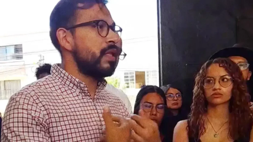 Alumnos y maestros realizan nuevo paro en la Escuela de Música de Hidalgo