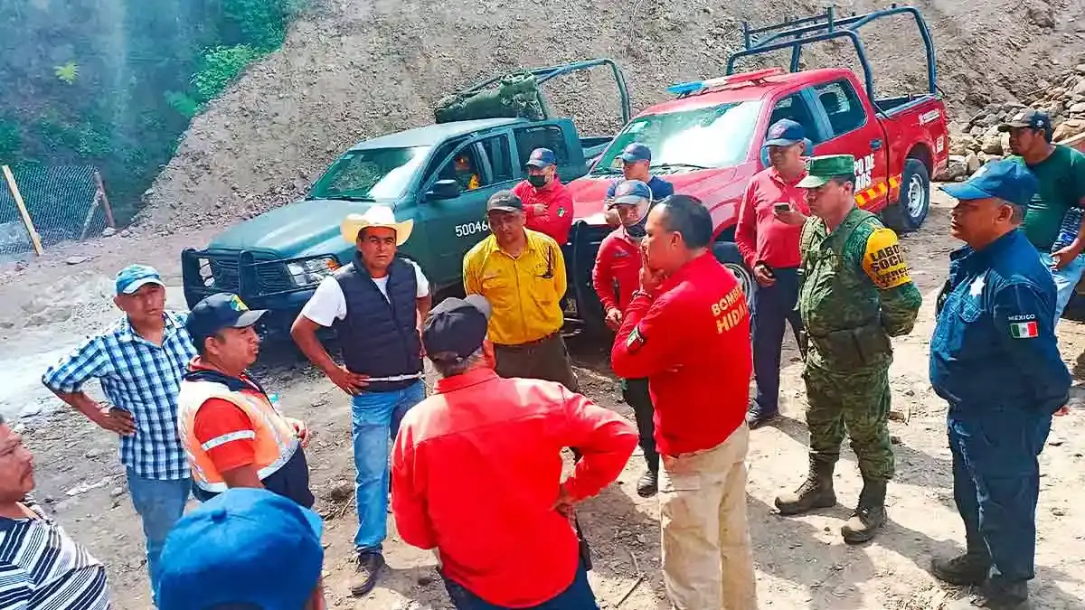 Controlan dos incendios forestales en Hidalgo que llevaban días activos