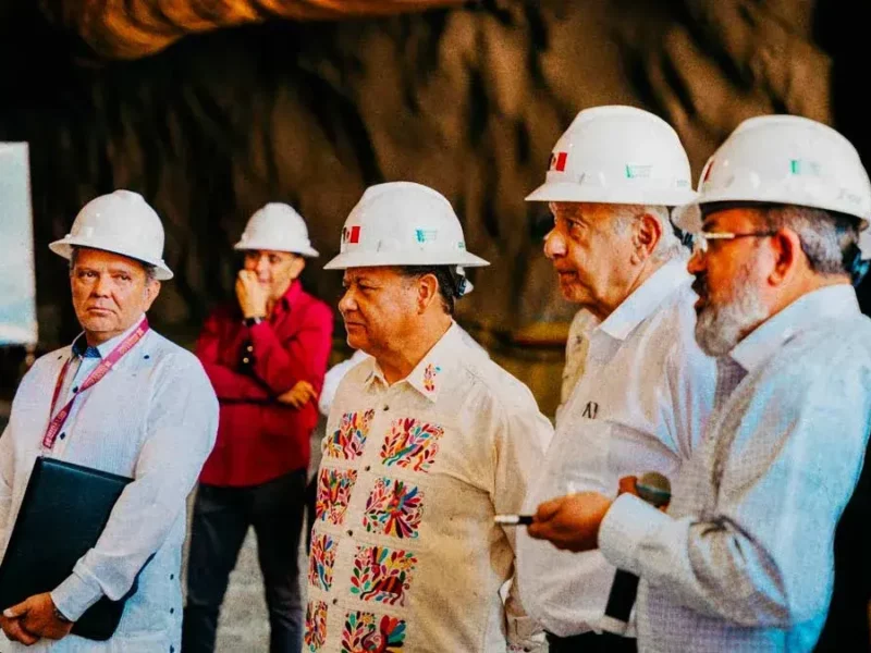 AMLO anuncia que en julio inaugurarán parte de la carretera Real del Monte-Huasca.